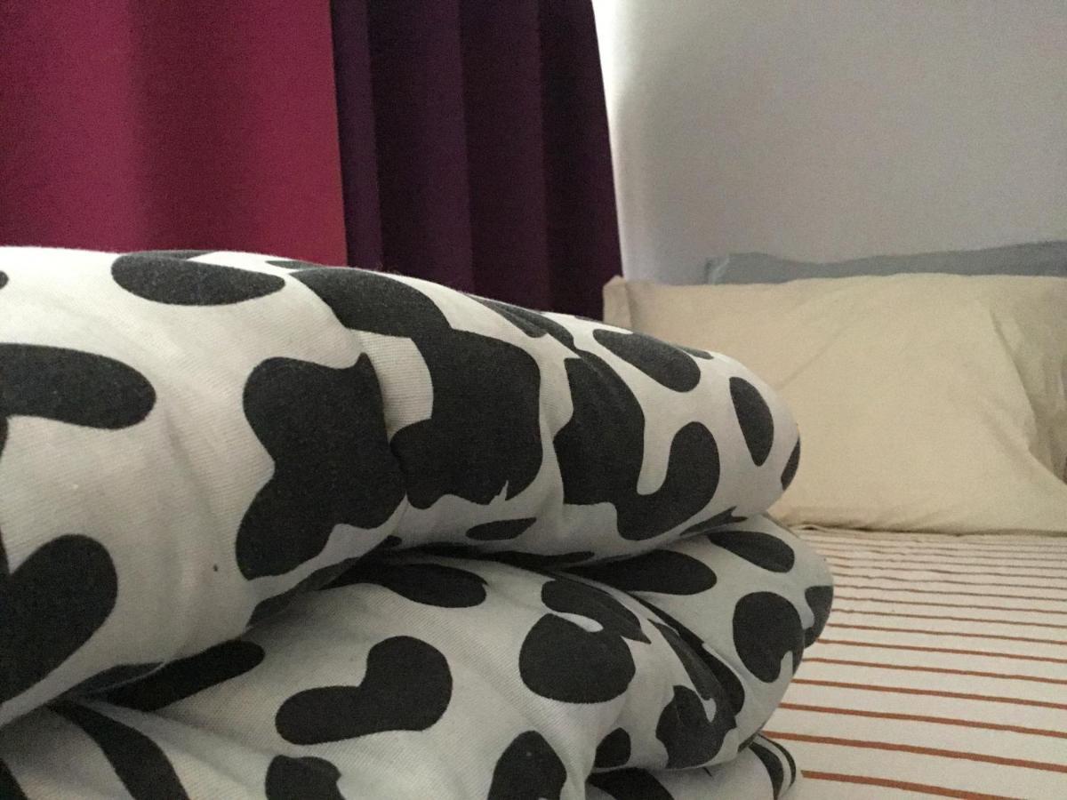Just For Sleep-Daily Stay 20H To 10H Apres Votre Arrivee Dans Le Batiment D'Entree, Contact I'Hote Via Le Message Ici De Reservation Pour L'Enregistrement I'Entree Dans La Propriete Sans I'Approbation Est Interdite-Resevation D'Un Tiers Est Inaccepta Bobigny Zewnętrze zdjęcie