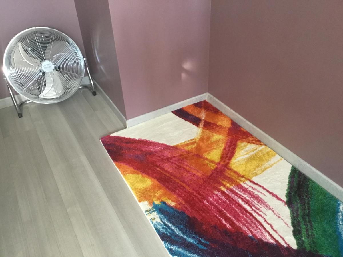 Just For Sleep-Daily Stay 20H To 10H Apres Votre Arrivee Dans Le Batiment D'Entree, Contact I'Hote Via Le Message Ici De Reservation Pour L'Enregistrement I'Entree Dans La Propriete Sans I'Approbation Est Interdite-Resevation D'Un Tiers Est Inaccepta Bobigny Zewnętrze zdjęcie