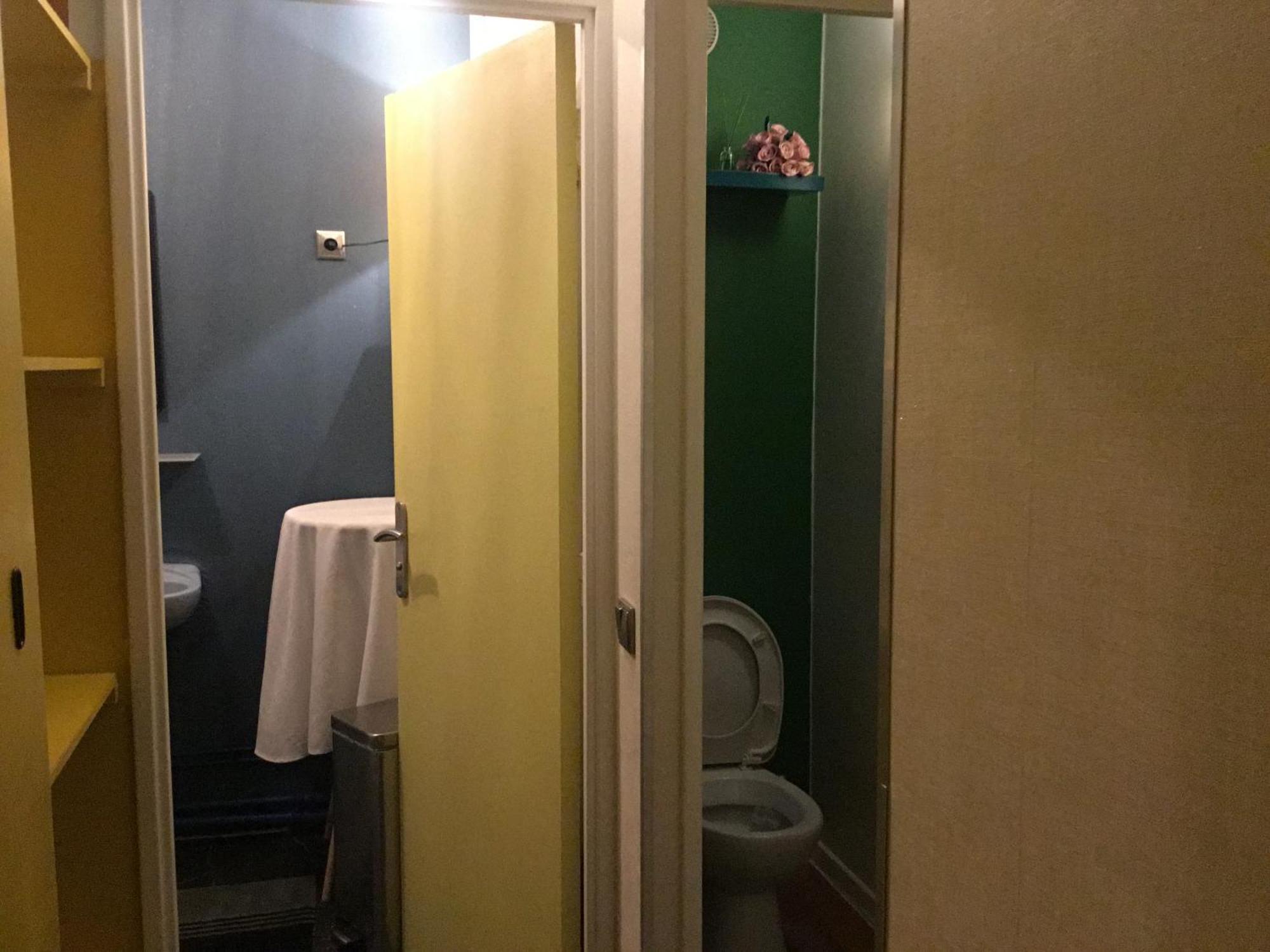 Just For Sleep-Daily Stay 20H To 10H Apres Votre Arrivee Dans Le Batiment D'Entree, Contact I'Hote Via Le Message Ici De Reservation Pour L'Enregistrement I'Entree Dans La Propriete Sans I'Approbation Est Interdite-Resevation D'Un Tiers Est Inaccepta Bobigny Zewnętrze zdjęcie